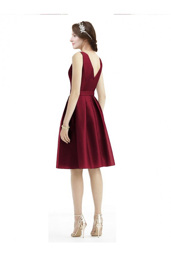 A-Line Bateau Neck Satin Knee Length Burgundy Bridesmaid Dress Belfast