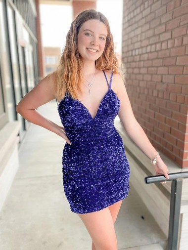Sheath V-Neck Velvet Sequins Short Shown Color Velvet Sequin Cocktail Dress / Prom Dress Belfast